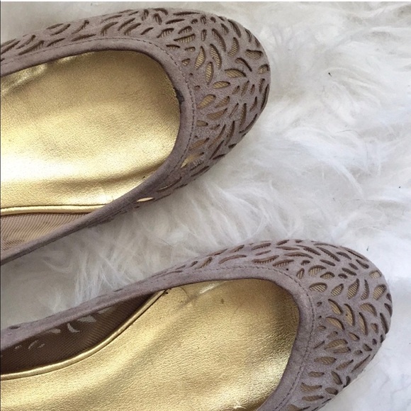 Diane von furstenberg laser cut suede nude flats - Picture 5 of 6